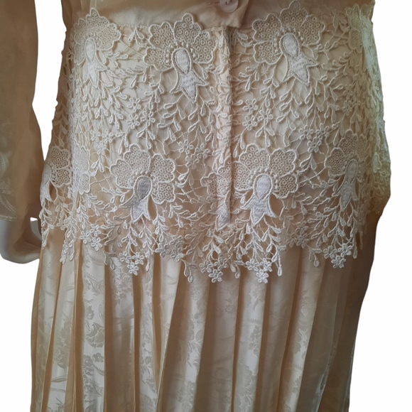 JESSICA MCCLINTOCK Lace Trimmed Silk Jacquard Pleated Maxi Dress Sz 10 Cream - Picture 6 of 13